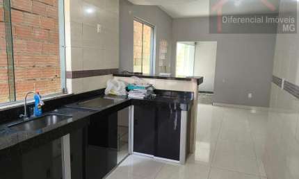 Casa para Venda em Esmeraldas, Monte Sinai, 2 dormitórios, 1 banheiro, 3 vagas