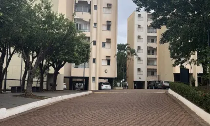 Apartamento com Ótima Localização – Completo, Arejado e com Lazer!