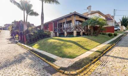 Casa à venda com 3 quartos em Santa Felicidade em Curitiba