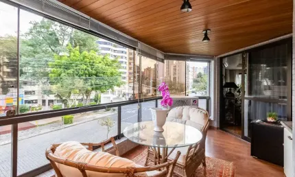 Apartamento com 4 quartos à venda na Avenida Cândido Hartmann, 108, Mercês, Curitiba