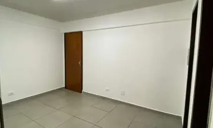 Sala comercial para alugar na Praça Rui Barbosa, 827, Centro, Curitiba