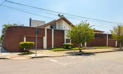 Casa à venda com 6 quartos no Jardim Botânico em Curitiba