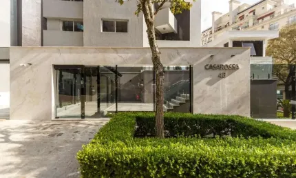 Amplo apartamento a venda com 3 quartos sendo uma suíte no Juvevê em Curitiba