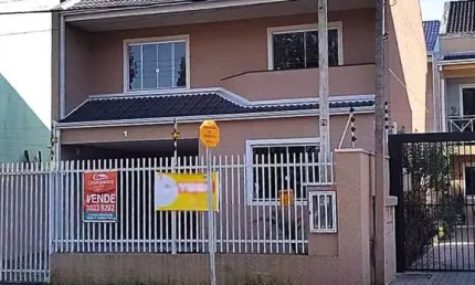 Sobrado à venda com 3 quartos no Abranches em Curitiba