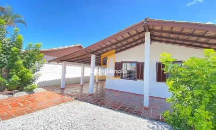 Casa com 3 quartos à venda na Praia de Leste, Pontal do Paraná 