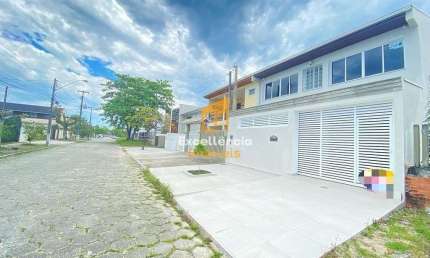 Casa com 3 quartos à venda em Balneário Gaivotas, Matinhos 