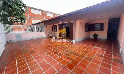 Casa com 3 quartos à venda no Costa Azul, Matinhos 