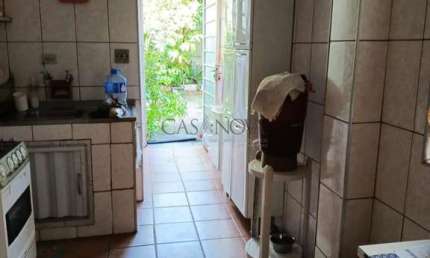 Casa com 3 quartos à venda na Rua Joaquim de Almeida, 31, Mirandópolis, São Paulo por R$ 765.000