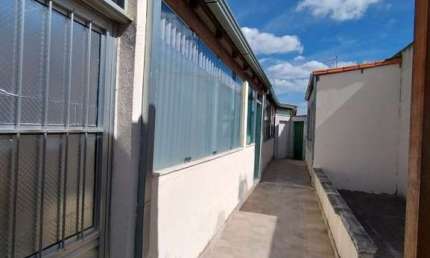 Casa em condomínio fechado com 2 quartos à venda na Rua Candelária, Botafogo (Justinópolis), Ribeirão das Neves, 50 m2 por R$ 220.000