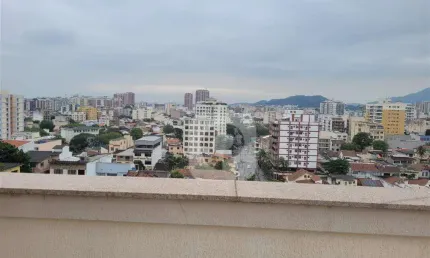 COBERTURA DUPLEX LINDA PRONTA PARA MORAR TOTALMENTE INDEVASSÁVEL NO CORAÇÃO DO MEIER