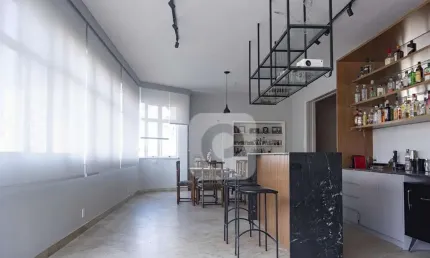 Excelente apartamento com 4 quartos a uma quadra da praia de copacabana