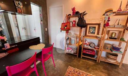 SELECIONE - Apartamento Duplex 2 quartos, sendo 2 suítes