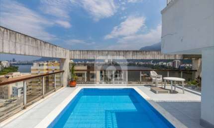 Patrimovel vende Cobertura Linear na Lagoa com 4 suites