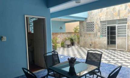 Casa duplex na rua mais desejada de Olaria próximo ao Clube do Olaria