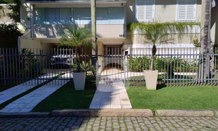 Casa no Itanhangá  600m² de Terreno e 480m² Construídos  Condomínio Fechado com Segurança 24h