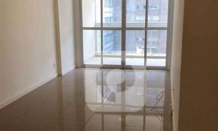 Oportunidade Única em Botafogo! Apartamento Espaçoso de 4 Quartos com 2 Vagas
