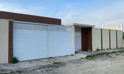 Casa à venda, 2 quartos, 1 suíte, 2 vagas, Fazendinha - Araruama/RJ