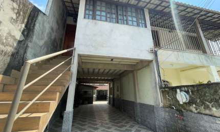 Casa com 2 dormitórios para alugar por R$ 1.350,00/mês - Parque Indiano - Rio Bonito/RJ