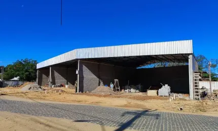 Galpão, 300 m² - venda por R$ 800.000,00 ou aluguel por R$ 7.000,00/mês - Hawai - Araruama/RJ