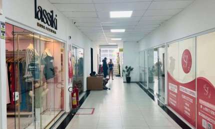 Loja para alugar, 12 m² por R$ 2.358,00/mês - Centro - Cabo Frio/RJ