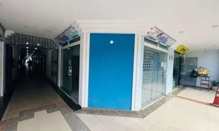 Loja, 30 m² - venda por R$ 250.000,00 ou aluguel por R$ 2.409,00/mês - Centro - Araruama/RJ