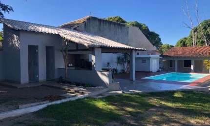 Chácara com 2 dormitórios para alugar, 5000 m² por R$ 7.000,00/mês - Fazendinha - Araruama/RJ