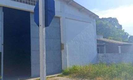 Galpão para alugar, 285 m² por R$ 2.570,00/mês - Clube Engenheiros - Araruama/RJ