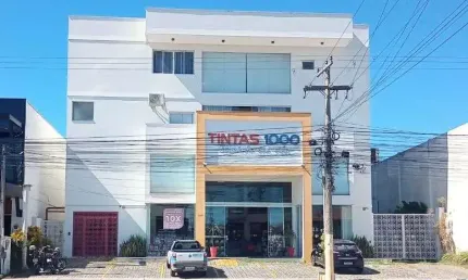 Loja, 1000 m² - venda por R$ 5.000.000,00 ou aluguel por R$ 36.200,00/mês - Vila Capri - Araruama/RJ