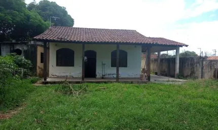 Casa com 2 dormitórios à venda, 140 m² por R$ 120.000,00 - Itatiquara - Araruama/RJ