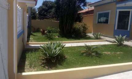 Casa com 4 dormitórios à venda, 260 m² por R$ 800.000,00 - Parque Hotel - Araruama/RJ