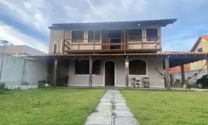 Casa com 4 dormitórios à venda, 300 m² por R$ 650.000,00 - Guaratiba - Maricá/RJ