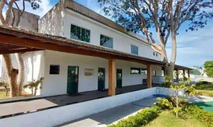 Casa com 3 dormitórios à venda, 132 m² por R$ 650.000,00 - Praia do Siqueira - Cabo Frio/RJ
