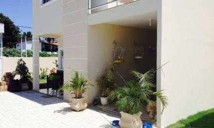 Casa com 3 dormitórios à venda, 130 m² por R$ 450.000 - Parque Hotel - Araruama/RJ
