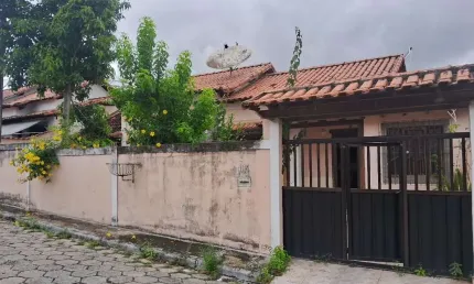 Casa com 3 dormitórios à venda, 72 m² por R$ 350.000 - Xv de Novembro - Araruama/RJ