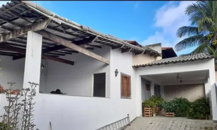 Casa com 2 dormitórios à venda, 140 m² por R$ 350.000,00 - Xv de Novembro - Araruama/RJ