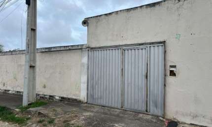 Casa com 2 dormitórios à venda, 120 m² por R$ 300.000,00 - Parque Hotel - Araruama/RJ