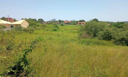 Terreno à venda, 483 m² por R$ 55.000 - Três Vendas - Araruama/RJ