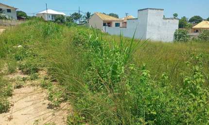 Terreno à venda, 491 m² por R$ 70.000 - Três Vendas - Araruama/Rio de Janeiro