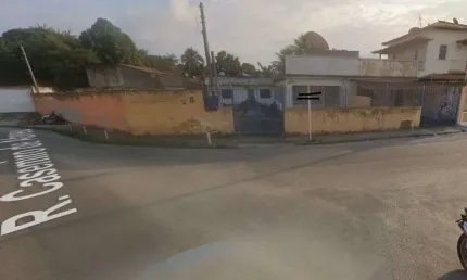 Terreno à venda, 746 m² por R$ 750.000,00 - Centro - Araruama/RJ
