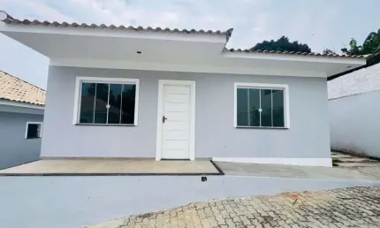 Casa com 2 dormitórios à venda, 68 m² por R$ 235.000,00 - Praia Do Hospicio - Araruama/RJ