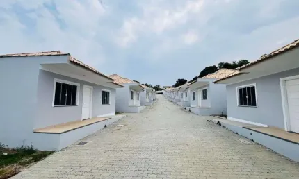 Casa com 2 dormitórios à venda, 68 m² por R$ 235.000,00 - Praia Do Hospicio - Araruama/RJ
