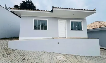 Casa com 2 dormitórios à venda, 68 m² por R$ 235.000,00 - Praia Do Hospicio - Araruama/RJ