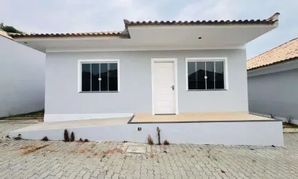 Casa com 2 dormitórios à venda, 68 m² por R$ 235.000,00 - Praia Do Hospicio - Araruama/RJ