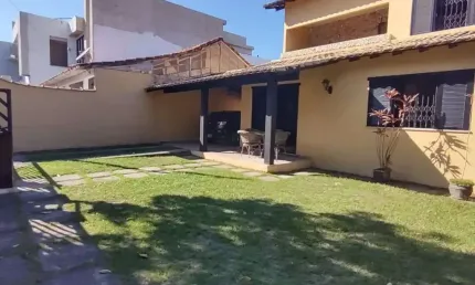 Casa com 3 dormitórios à venda, 180 m² por r$ 1.200.000,00 - colinas - são pedro da aldeia/rj