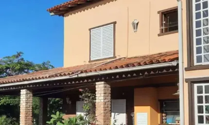 Casa com 4 dormitórios à venda, 350 m² por R$ 1.000.000,00 - Centro - São Pedro da Aldeia/RJ