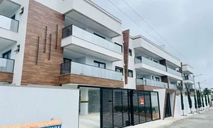 Apartamento com 2 dormitórios à venda, 70 m² por R$ 600.000,00 - Centro - Araruama/RJ