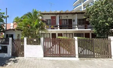 Casa com 1 dormitório à venda, 70 m² por R$ 370.000,00 - Vila Nova - Cabo Frio/RJ