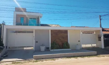 Casa com 3 dormitórios à venda, 120 m² por R$ 540.000,00 - Vila Capri - Araruama/RJ
