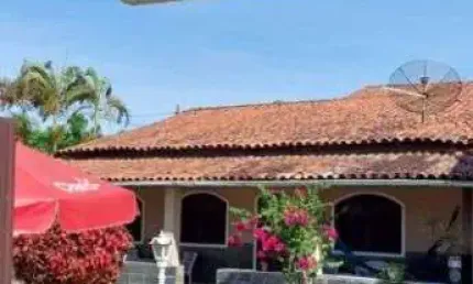 Casa à venda com 6 quartos localizada no Balneário de São Pedro da Aldeia