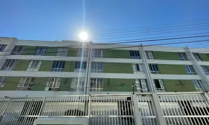 Apartamento com 2 dormitórios à venda, 80 m² por R$ 500.000,00 - Passagem - Cabo Frio/RJ